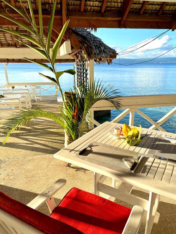 Coco Beach Resort Port Vila Eksteriør billede