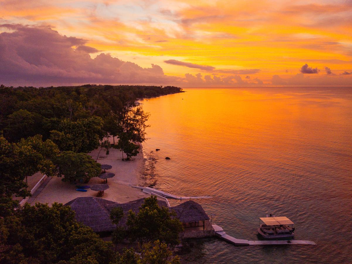 Coco Beach Resort Port Vila Eksteriør billede